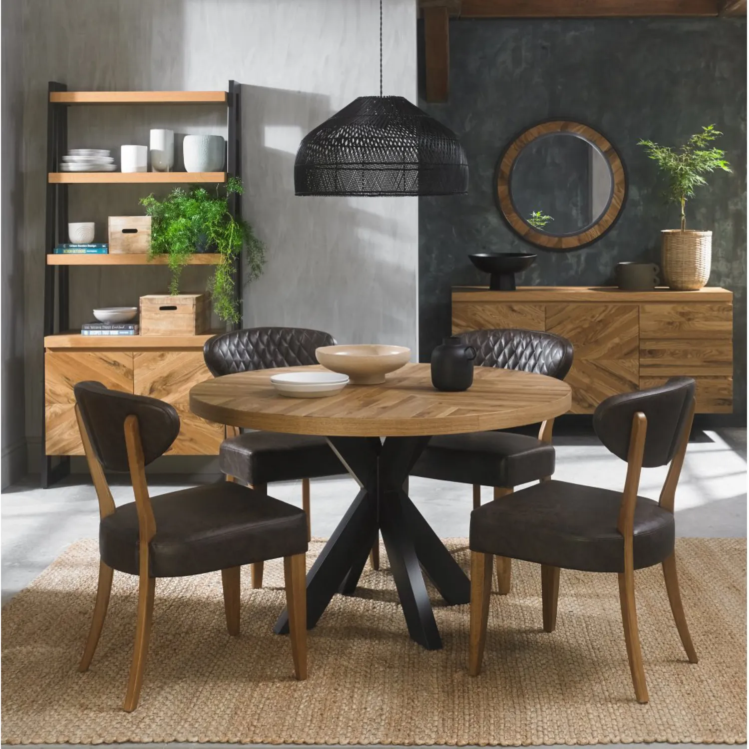 Rustic Oak Small Round Dining Table Set 4 Leather Chairs